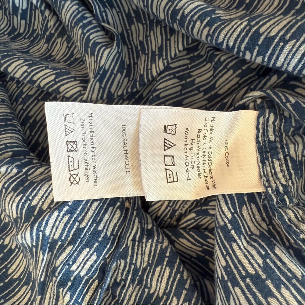 Eddie Bauer Women’s Lightweight Button Down Long sleeve Shirt Blue Size Medium - Picture 7 of 7
